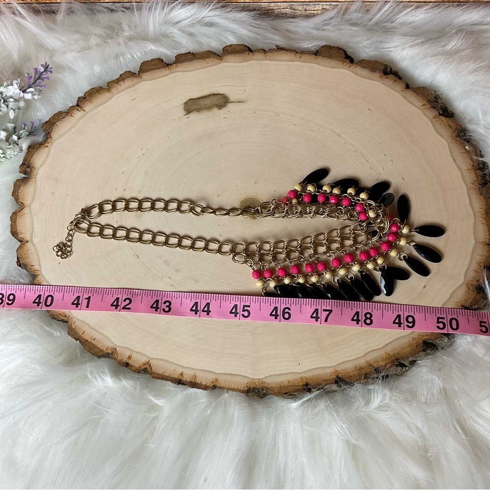 Pink Gold Black statement necklace - Picture 3 of 3